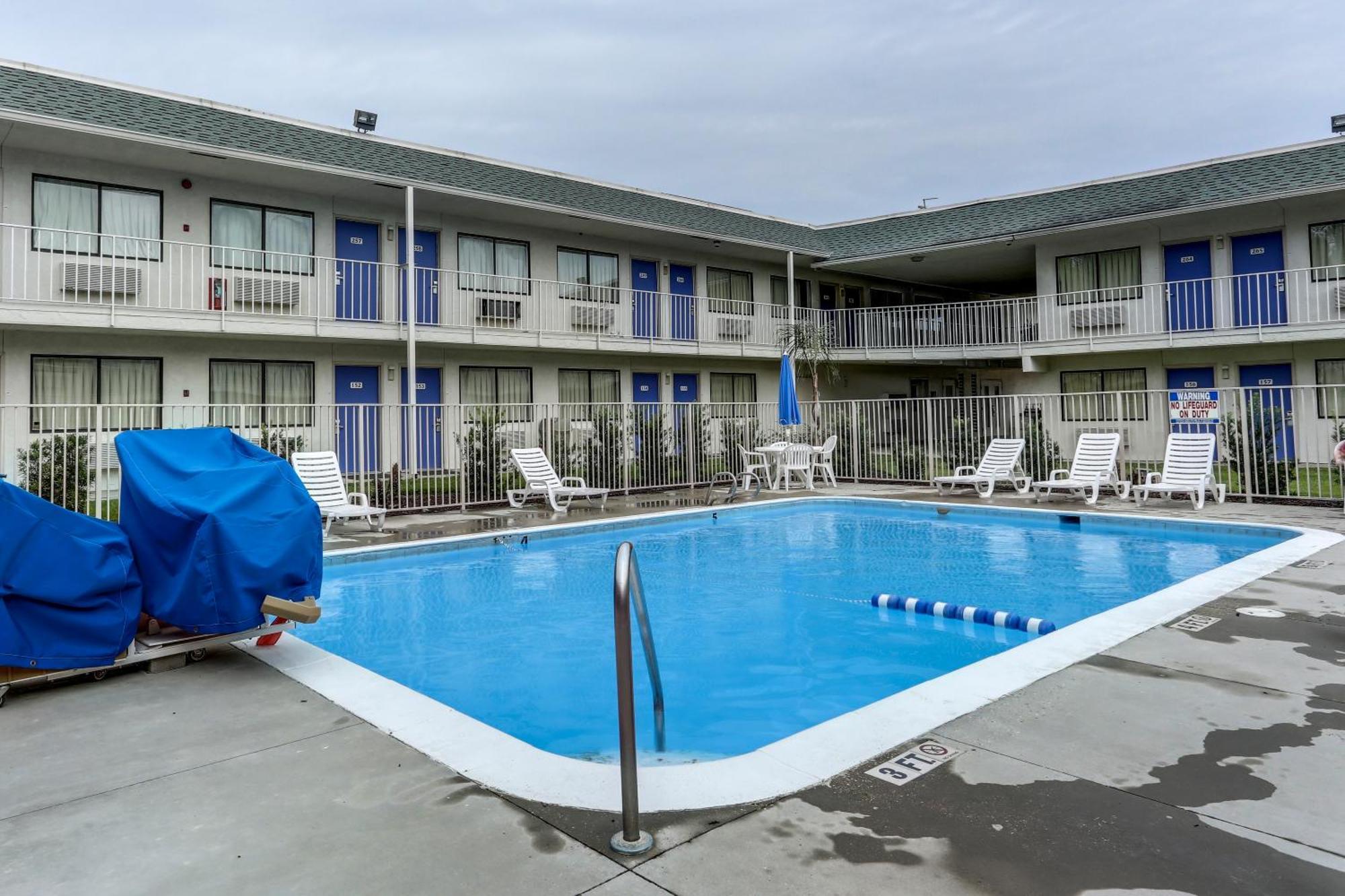 Motel 6-Port Allen, La - Baton Rouge Zewnętrze zdjęcie